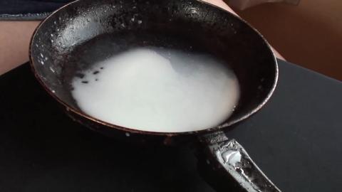 4929