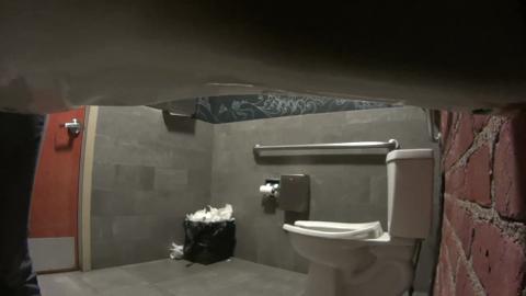 15618