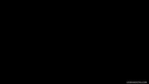 21982